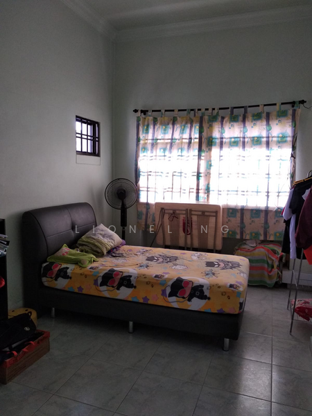 For Rent - 727 Woodlands Circle