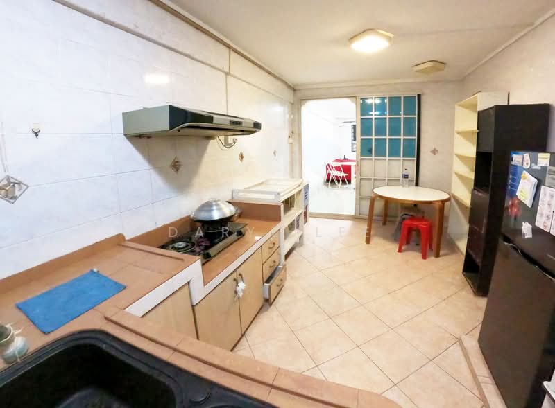 121 Ang Mo Kio Avenue 3, 121 Ang Mo Kio Avenue 3, 2 Bedrooms, 721 sqft, HDB Flat For Rent, by Daryl Lee, 21952526 - PropertyGuru.com.sg