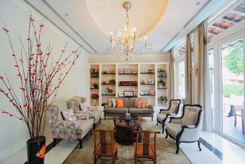 Raffles Park, Sunset Avenue, 4 Bedrooms, 12,000 sqft, Bungalow House For Rent, by Zan Chia, 21953372 - Living Room - PropertyGuru.com.sg