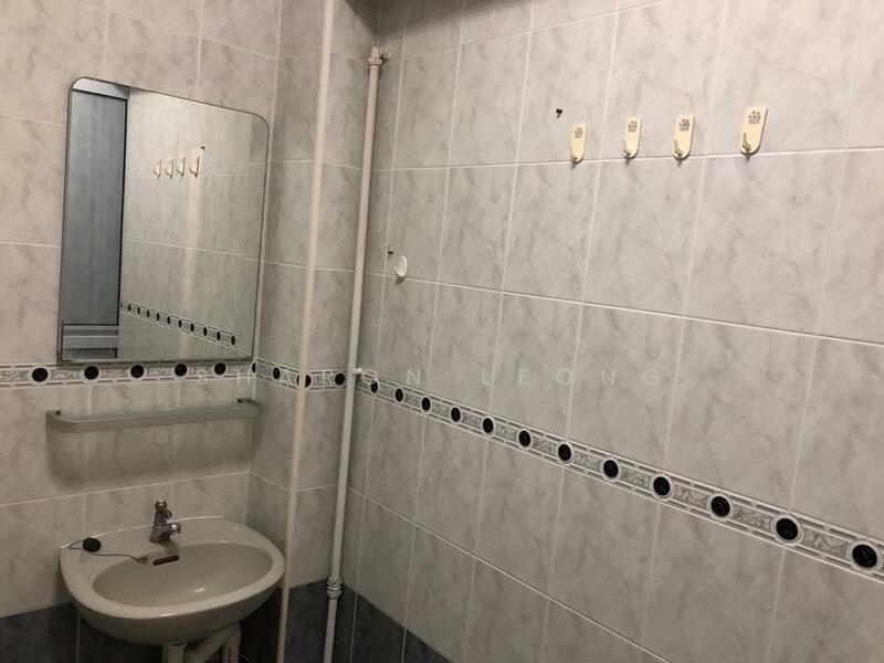 For Rent - 4 Lorong Lew Lian