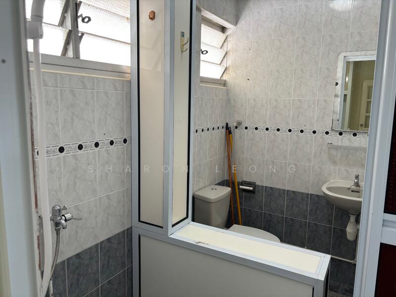 For Rent - 4 Lorong Lew Lian
