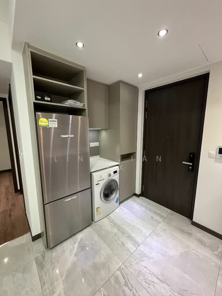 Lake Grande Condominium For Sale at S$ 1,250,000 | PropertyGuru Singapore