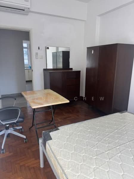 Versailles, 133 Hemmant Road, 1 Bedroom, 250 sqft, Condominium For Rent, by Cindy Chew, 21956503 - PropertyGuru.com.sg