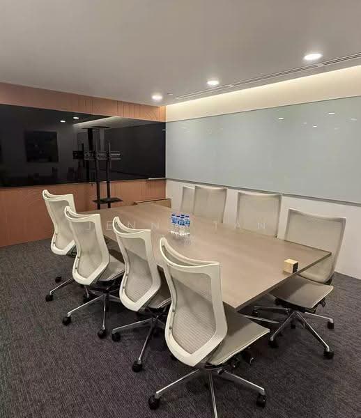 TripleOne Somerset, 111 Somerset Road, Orchard / River Valley, 5,845 sqft, Office For Rent, by Jenny Tan 小陈, 21957407 - Interior - CommercialGuru.com.sg