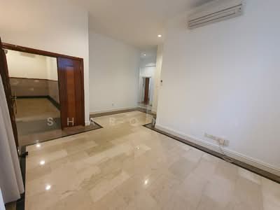 For Rent - Leonie Condotel