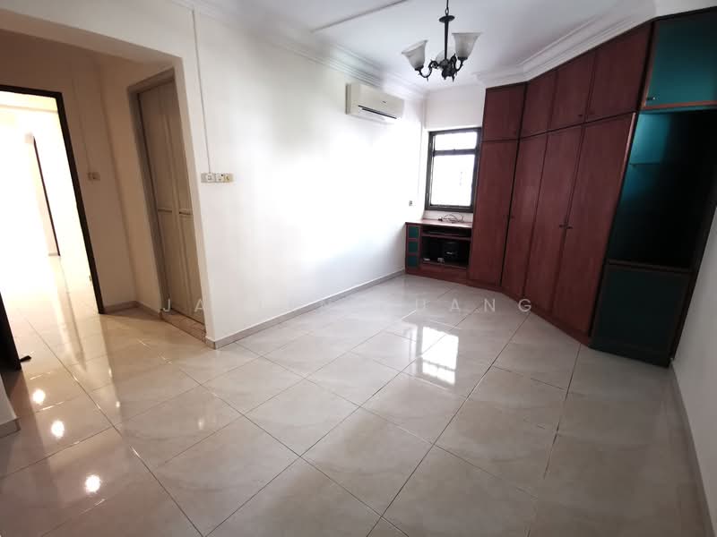 300 Canberra Road, 300 Canberra Road, 3 Bedrooms, 1,300 sqft, HDB Flat For Rent, by Jallen Huang, 21965388 - PropertyGuru.com.sg