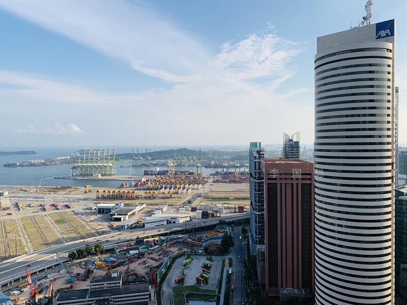 ✔ AN INVESTMENT Worth a Lifetime Positioned in Financial Heart of SG Most Sought after CCR Prime D1!