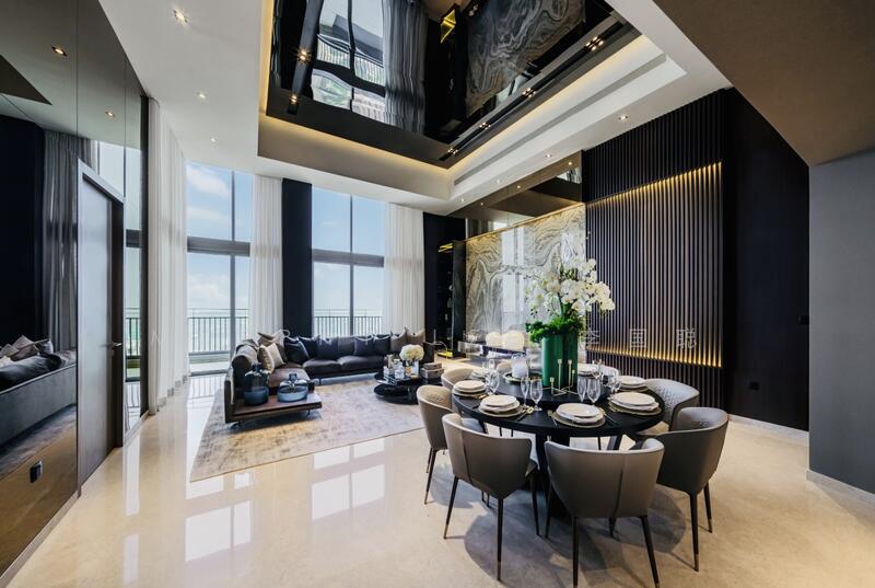 ✔ AN INVESTMENT Worth a Lifetime Positioned in Financial Heart of SG Most Sought after CCR Prime D1!