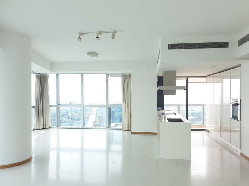 Marina Bay Residences, 18 Marina Boulevard, Boat Quay / Raffles Place / Marina, 3 Bedrooms, 1,969 sqft, Condominium For Sale, by Julius WL Fock, 21967229 - PropertyGuru.com.sg