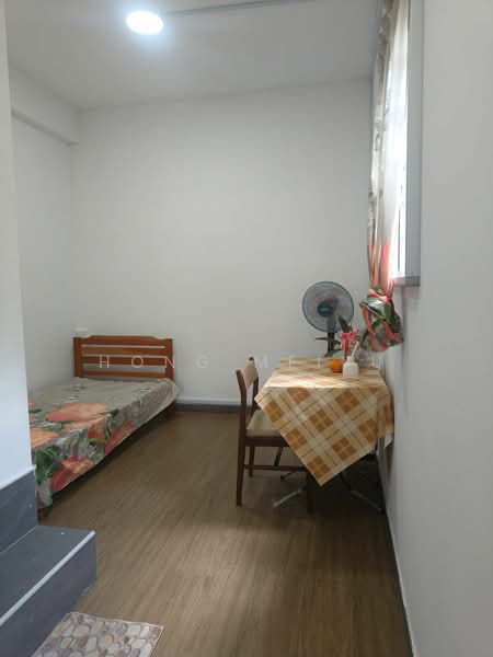 For Rent - Teacher's Housing Estate
