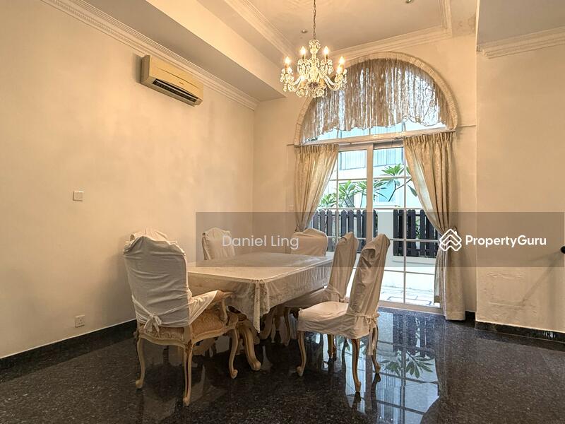 For Sale - One Tree Hill Rare GEM!