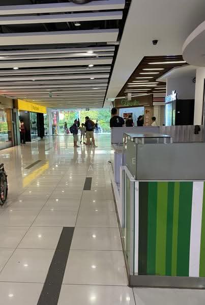 Bukit Timah Plaza, 1 Jalan Anak Bukit, Clementi Park / Upper Bukit Timah, 145 sqft, Other Retail For Rent, by Jackie Aw, 21974322 - Corridor - CommercialGuru.com.sg