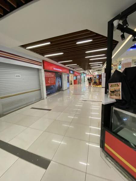 Bukit Timah Plaza, 1 Jalan Anak Bukit, Clementi Park / Upper Bukit Timah, 145 sqft, Other Retail For Rent, by Jackie Aw, 21974322 - Corridor - CommercialGuru.com.sg