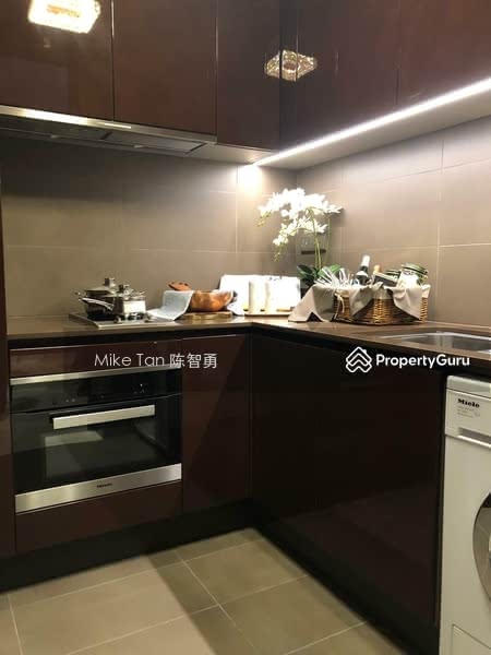 For Sale - 3 Orchard By-The-Park