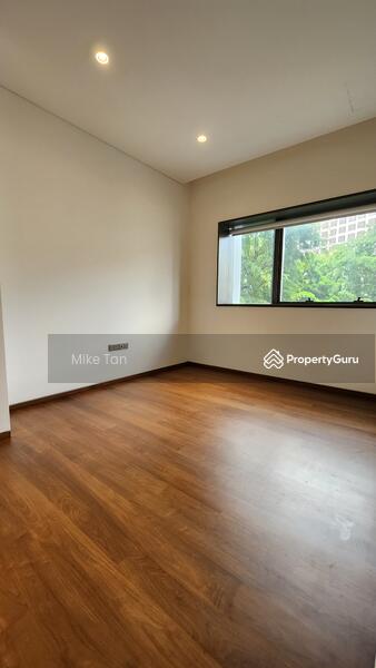 For Sale - 3 Orchard By-The-Park