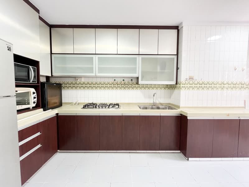 452 Hougang Avenue 10, 452 Hougang Avenue 10, 3 Bedrooms, 1,119 sqft, HDB Flat For Rent, by Joyce Lee, 21977131 - PropertyGuru.com.sg