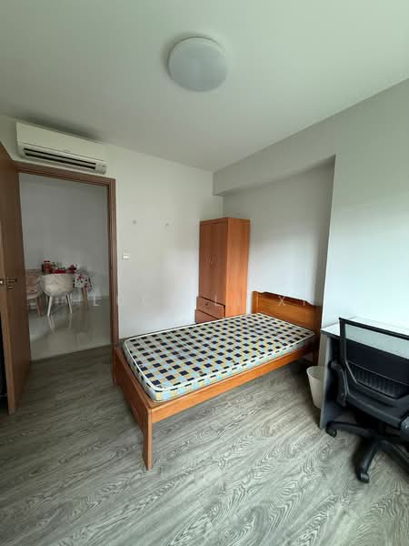 438C Bukit Batok West Avenue 8, 438C Bukit Batok West Avenue 8, Room Rental, 200 sqft, HDB Flat For Rent, by Lucy Li Xi, 21977167 - PropertyGuru.com.sg