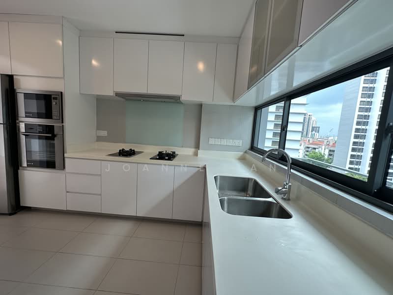 Rhapsody on Mount Elizabeth, 16 Mount Elizabeth, 3 Bedrooms, 1,561 sqft, Apartment For Rent, by Joanne Gan, 21978951 - PropertyGuru.com.sg