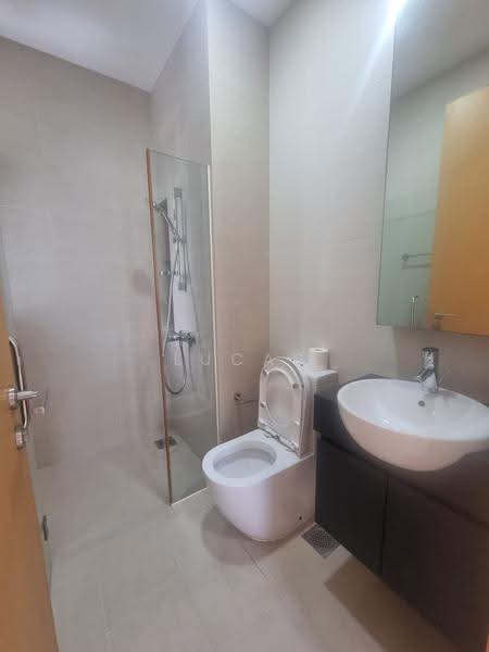 Auralis, 589 East Coast Road, East Coast / Marine Parade, 2 Bedrooms, 754 sqft, Condominium For Sale, by Lucas Chen 陈昭才, 21980184 - Bathroom - PropertyGuru.com.sg