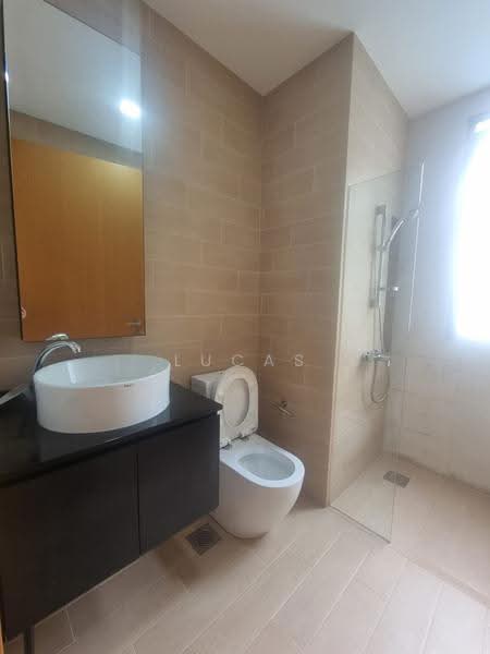 Auralis, 589 East Coast Road, East Coast / Marine Parade, 2 Bedrooms, 754 sqft, Condominium For Sale, by Lucas Chen 陈昭才, 21980184 - Bathroom - PropertyGuru.com.sg