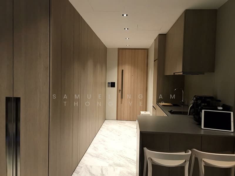 The Sorrento, 55 West Coast Road, 1 Bedroom, 474 sqft, Condominium For Sale, by Samuel Ngiam Thong Yeap, 21983578 - Corridor to kitchen - PropertyGuru.com.sg