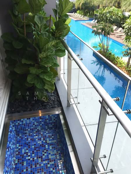 The Sorrento, 55 West Coast Road, 1 Bedroom, 474 sqft, Condominium For Sale, by Samuel Ngiam Thong Yeap, 21983578 - Pool view - PropertyGuru.com.sg