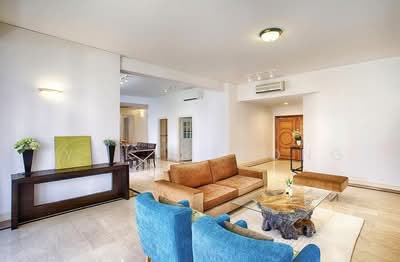For Rent - Leonie Condotel