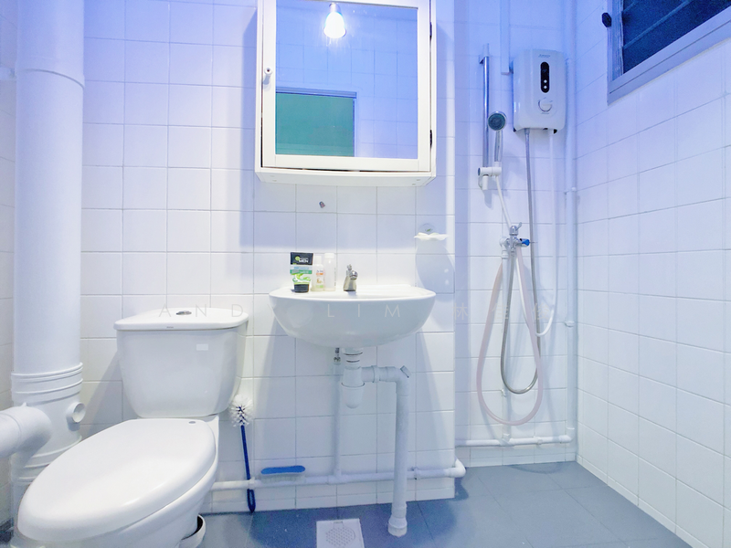 For Rent - 330 Tah Ching Road