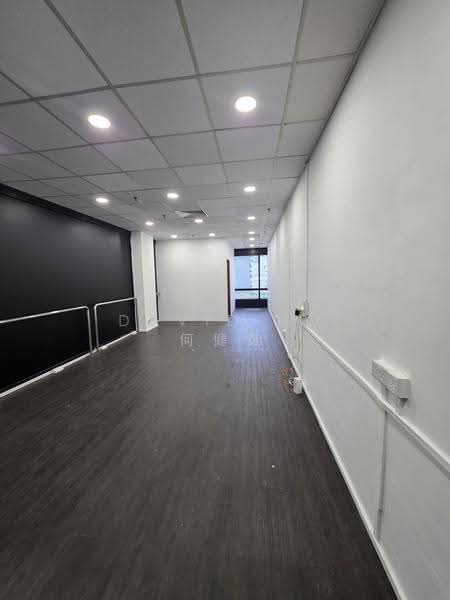 Sim Lim Square, 1 Rochor Canal Road, Beach Road / Bugis / Rochor, 570 sqft, Other Retail For Rent, by David Ho 何健雄, 21989751 - CommercialGuru.com.sg