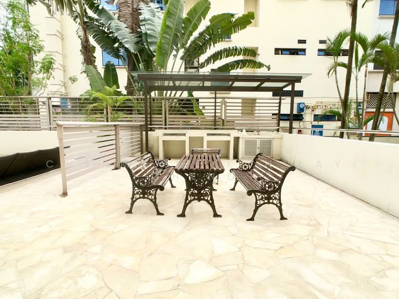 Balmoral Place, 20 Balmoral Crescent, 3 Bedrooms, 1,292 sqft, Condominium For Rent, by CHERMAINE Koh Lay Cheng, 21992048 - PropertyGuru.com.sg