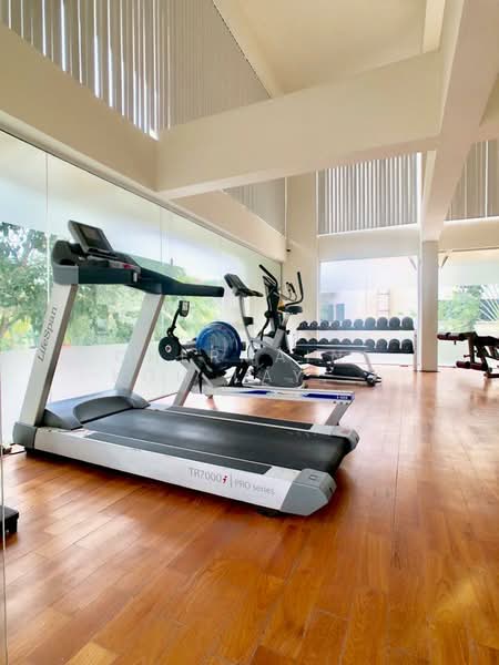 Balmoral Place, 20 Balmoral Crescent, 3 Bedrooms, 1,292 sqft, Condominium For Rent, by CHERMAINE Koh Lay Cheng, 21992048 - PropertyGuru.com.sg