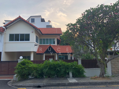 For Rent - Upper East Cost semi D