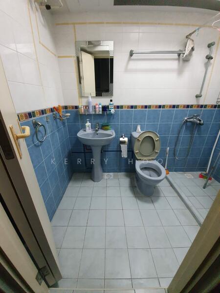 Common Bathroom