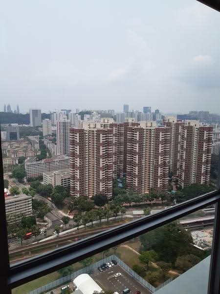 Alex Residences, 28 Alexandra View, 3 Bedrooms, 883 sqft, Condominium For Rent, by Kristal Teo, 21995168 - PropertyGuru.com.sg