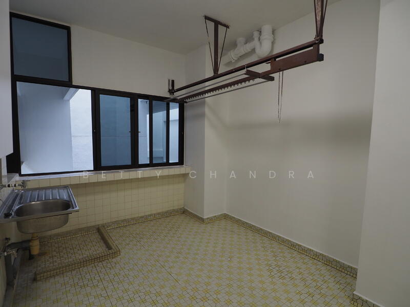 spacious utility area