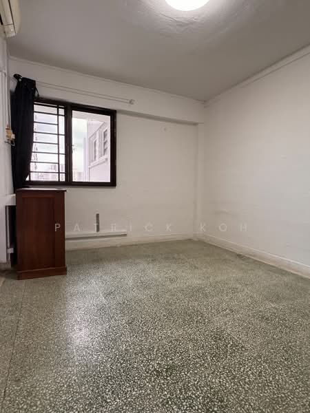 222 Lorong 8 Toa Payoh, 222 Lorong 8 Toa Payoh, 3 Bedrooms, 882 sqft, HDB Flat For Rent, by Patrick Koh, 21997191 - PropertyGuru.com.sg