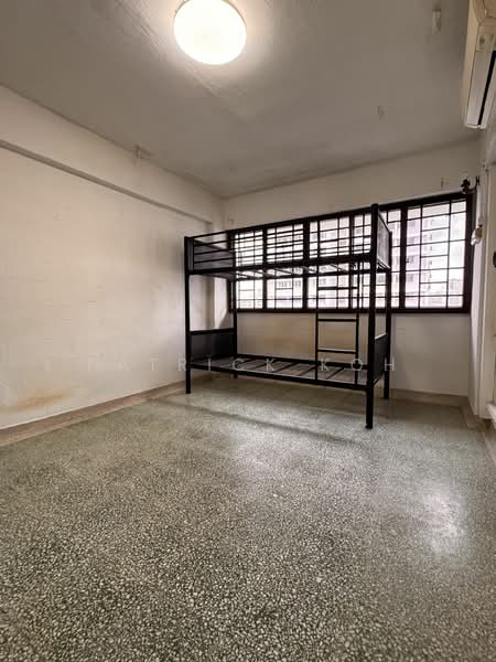 222 Lorong 8 Toa Payoh, 222 Lorong 8 Toa Payoh, 3 Bedrooms, 882 sqft, HDB Flat For Rent, by Patrick Koh, 21997191 - PropertyGuru.com.sg