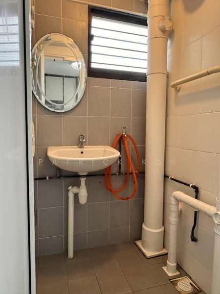 222 Lorong 8 Toa Payoh, 222 Lorong 8 Toa Payoh, 3 Bedrooms, 882 sqft, HDB Flat For Rent, by Patrick Koh, 21997191 - PropertyGuru.com.sg