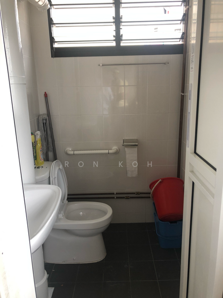 633 Ang Mo Kio Avenue 6, 633 Ang Mo Kio Avenue 6, 2 Bedrooms, 721 sqft, HDB Flat For Rent, by Ron Koh, 21999238 - PropertyGuru.com.sg