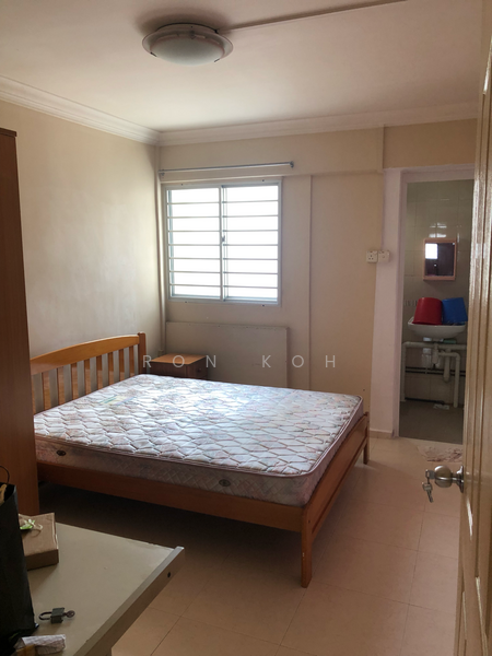 633 Ang Mo Kio Avenue 6, 633 Ang Mo Kio Avenue 6, 2 Bedrooms, 721 sqft, HDB Flat For Rent, by Ron Koh, 21999238 - PropertyGuru.com.sg