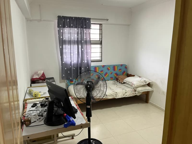 633 Ang Mo Kio Avenue 6, 633 Ang Mo Kio Avenue 6, 2 Bedrooms, 721 sqft, HDB Flat For Rent, by Ron Koh, 21999238 - PropertyGuru.com.sg