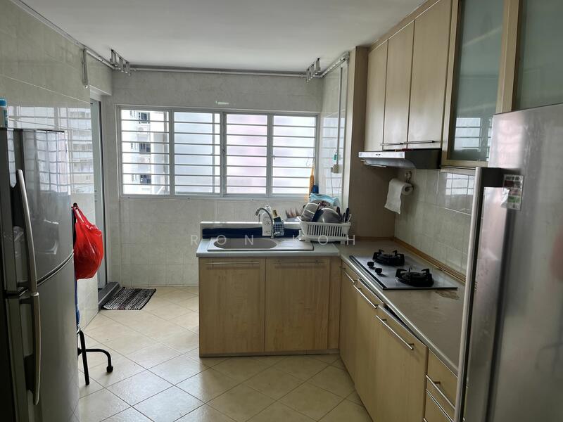 633 Ang Mo Kio Avenue 6, 633 Ang Mo Kio Avenue 6, 2 Bedrooms, 721 sqft, HDB Flat For Rent, by Ron Koh, 21999238 - PropertyGuru.com.sg