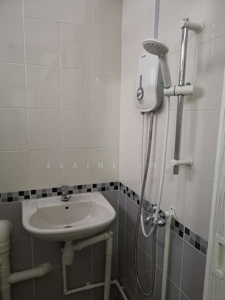 105 Clementi Street 12, 105 Clementi Street 12, 2 Bedrooms, 721 sqft, HDB Flat For Rent, by Elaine Ang, 22001145 - PropertyGuru.com.sg