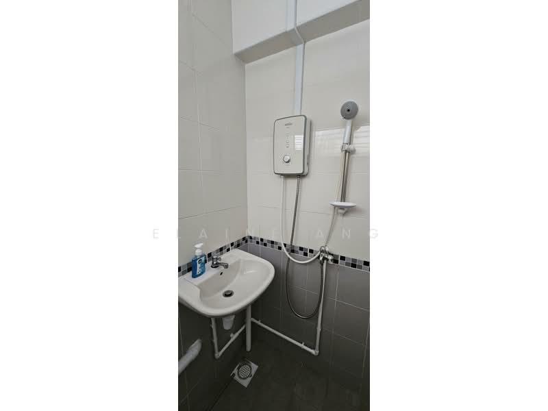 105 Clementi Street 12, 105 Clementi Street 12, 2 Bedrooms, 721 sqft, HDB Flat For Rent, by Elaine Ang, 22001145 - PropertyGuru.com.sg