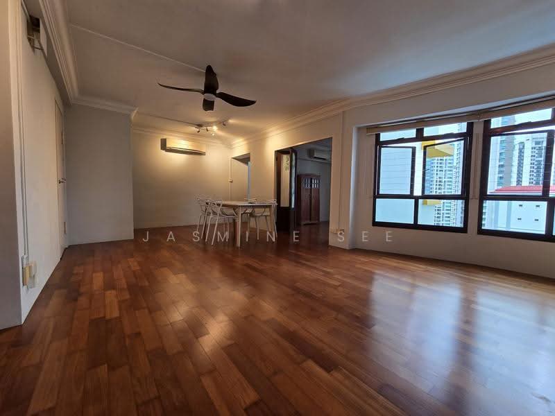 121 Kim Tian Place, 121 Kim Tian Place, Alexandra / Commonwealth, 3 Bedrooms, 1,076 sqft, HDB Flat For Rent, by Jasmine See, 22004115 - Living Room - PropertyGuru.com.sg