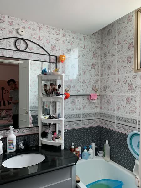 For Rent - Astoria Park