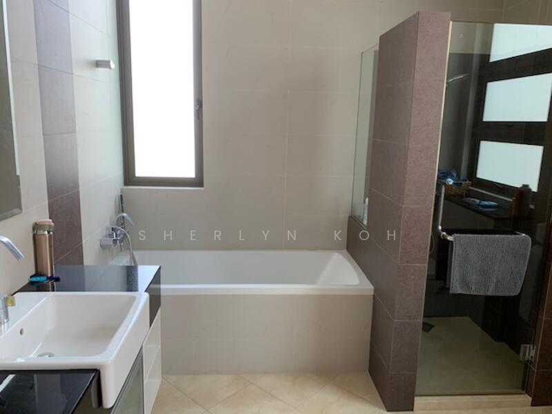 Tropical Detached at Dunsfold Drive, , 6 Bedrooms, 4,800 sqft, Bungalow House For Rent, by Sherlyn Koh, 22007105 - PropertyGuru.com.sg