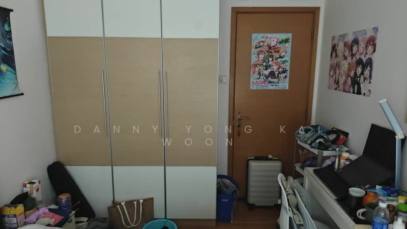 For Sale - Urban Edge @ Holland V