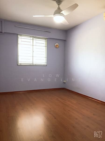 649 Ang Mo Kio Avenue 5, 649 Ang Mo Kio Avenue 5, 3 Bedrooms, 750 sqft, HDB Flat For Rent, by Evangeline Low, 22008757 - PropertyGuru.com.sg