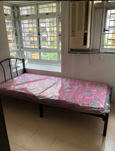 649 Ang Mo Kio Avenue 5, 649 Ang Mo Kio Avenue 5, 3 Bedrooms, 750 sqft, HDB Flat For Rent, by Evangeline Low, 22008757 - PropertyGuru.com.sg